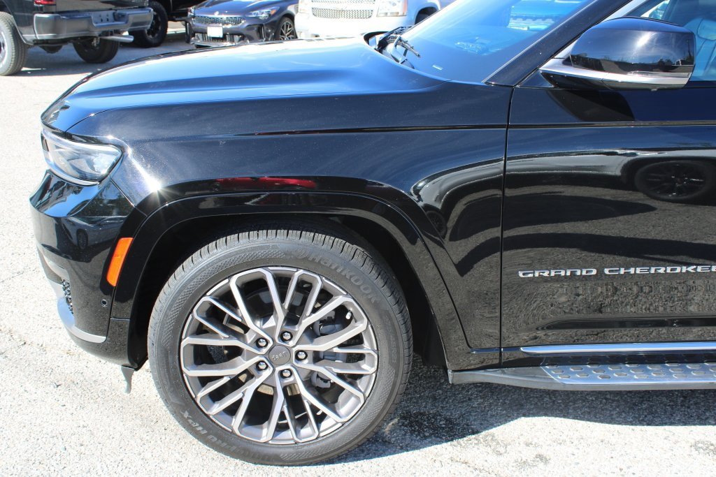 Used 2021 Jeep Grand Cherokee L Summit image 7