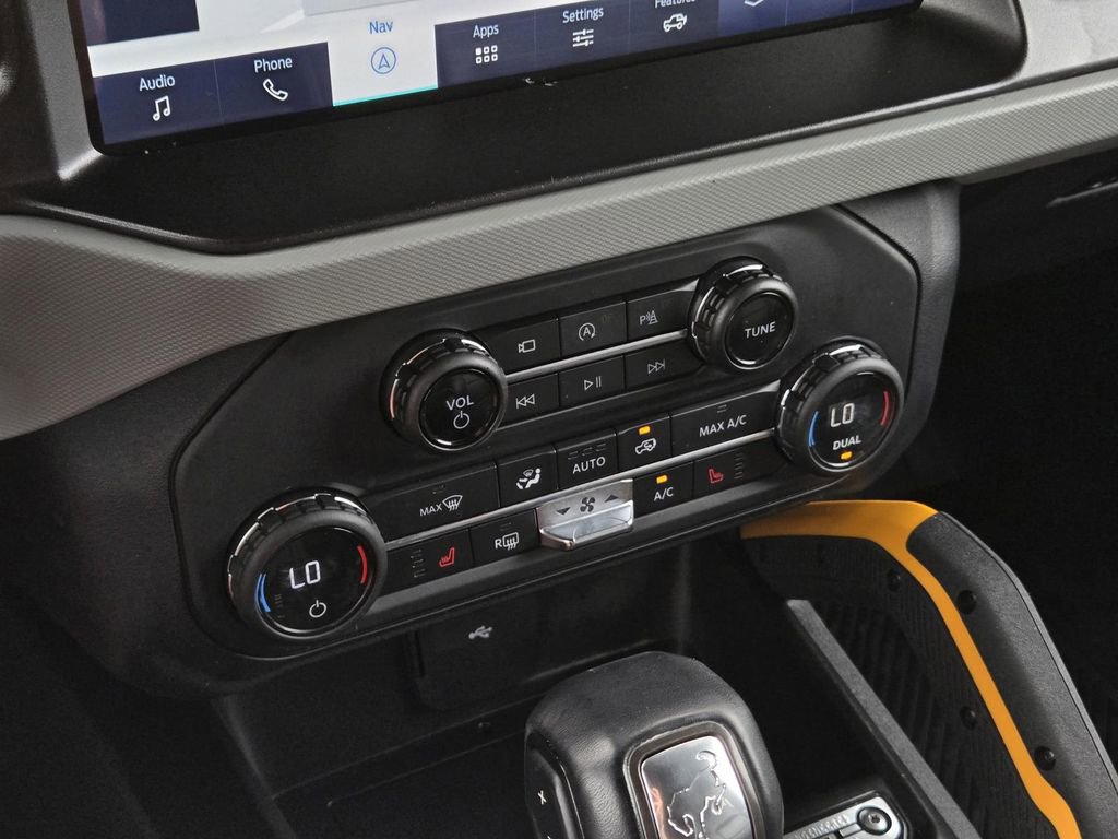 Used 2021 Ford Bronco Badlands AWD/4WD image 16