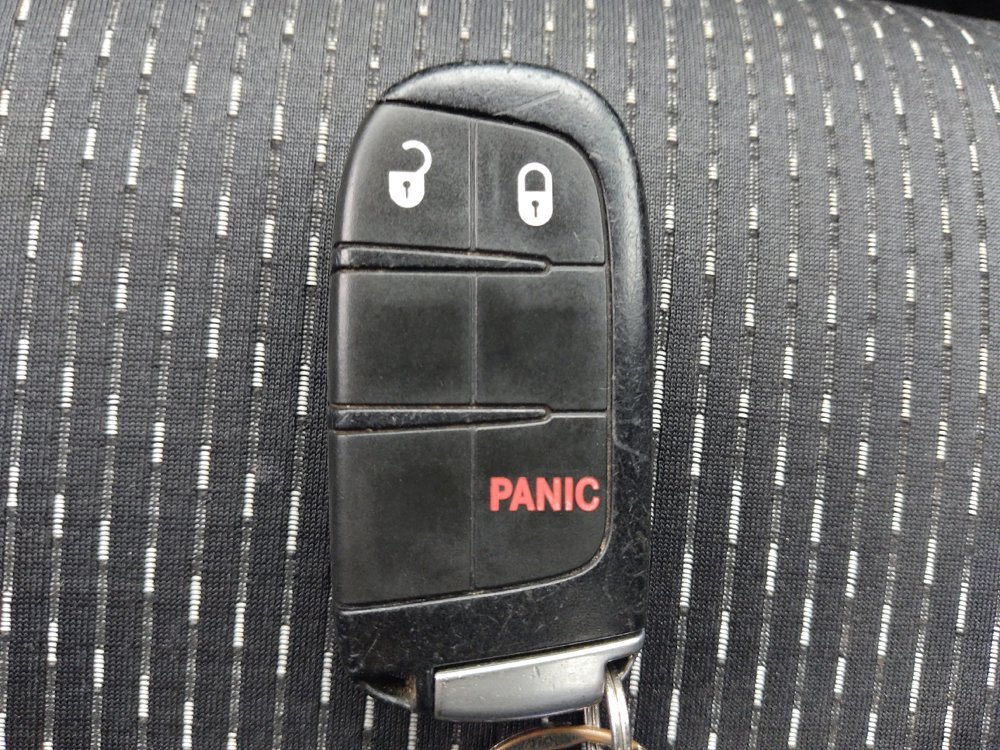 Used 2019 Dodge Journey SE w/ Connectivity Group FWD image 32