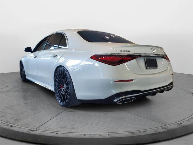 Used 2021 Mercedes-Benz S 580 4MATIC Sedan w/ AMG Line image 4