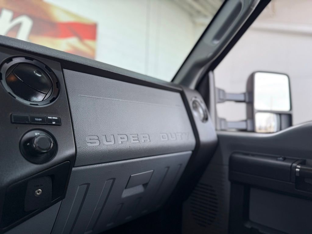 Used 2011 Ford F550 4x4 SuperCab Super Duty w/ PWR Equipment Group image 40