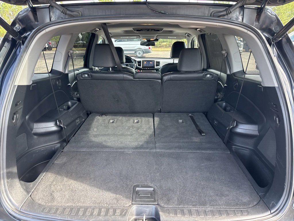 Used 2016 Honda Pilot Touring image 26