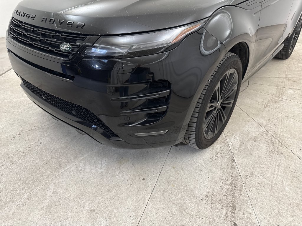 Used 2024 Land Rover Range Rover Evoque Dynamic SE AWD/4WD image 13