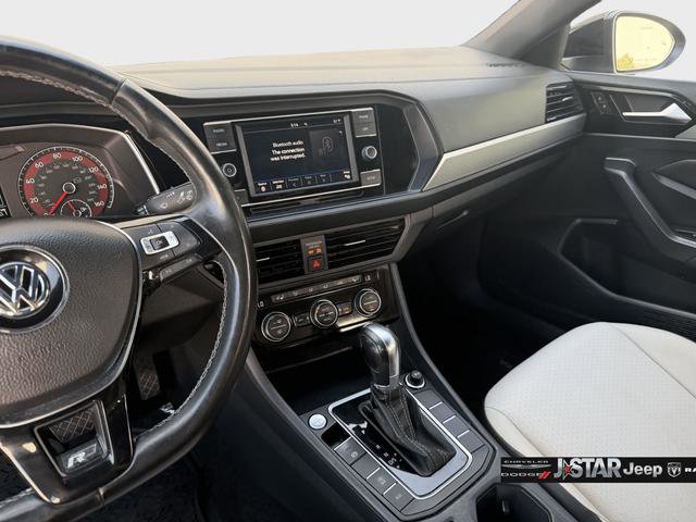 Used 2019 Volkswagen Jetta R-Line w/ R-Line Cold Weather Package FWD image 20