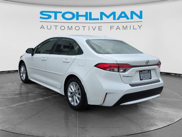 Used 2022 Toyota Corolla LE w/ LE Convenience Package FWD image 7