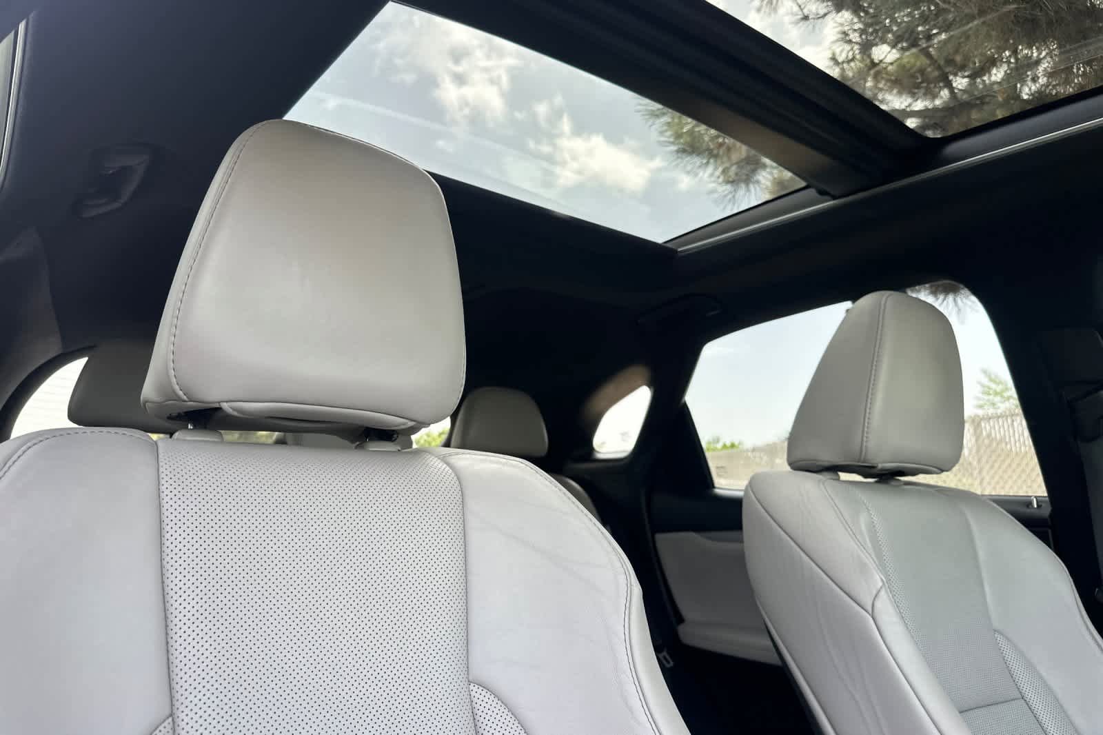 Used 2018 Lexus RX 350 F Sport w/ Accessory Package AWD/4WD image 17