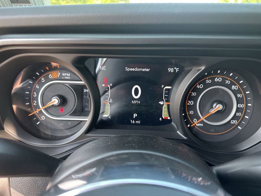 New 2025 Jeep Wrangler Sahara image 21