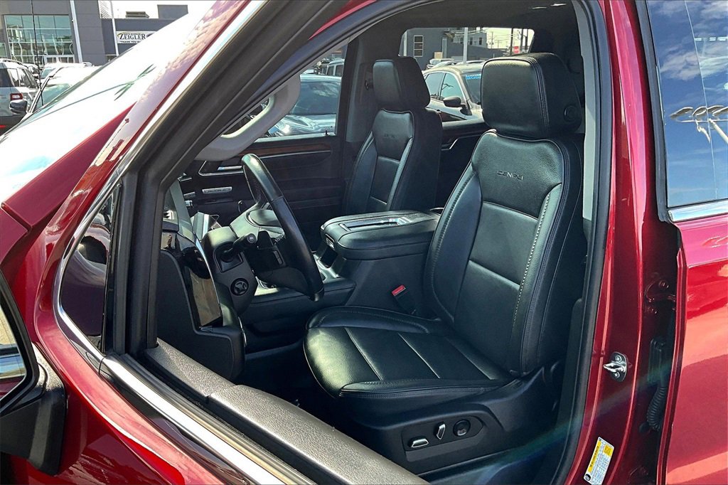 Used 2022 GMC Sierra 1500 Denali w/ Technology Package image 24