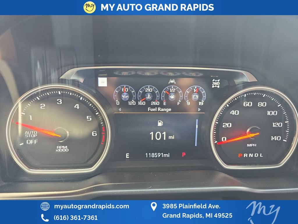 Used 2019 Chevrolet Silverado 1500 High Country w/ Technology Package AWD/4WD image 16