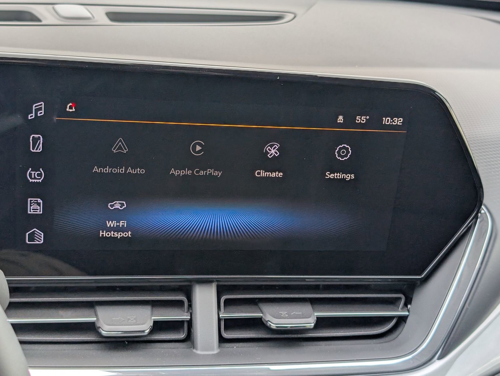 New 2026 Chevrolet Trax LT w/ Driver Confidence Package image 10