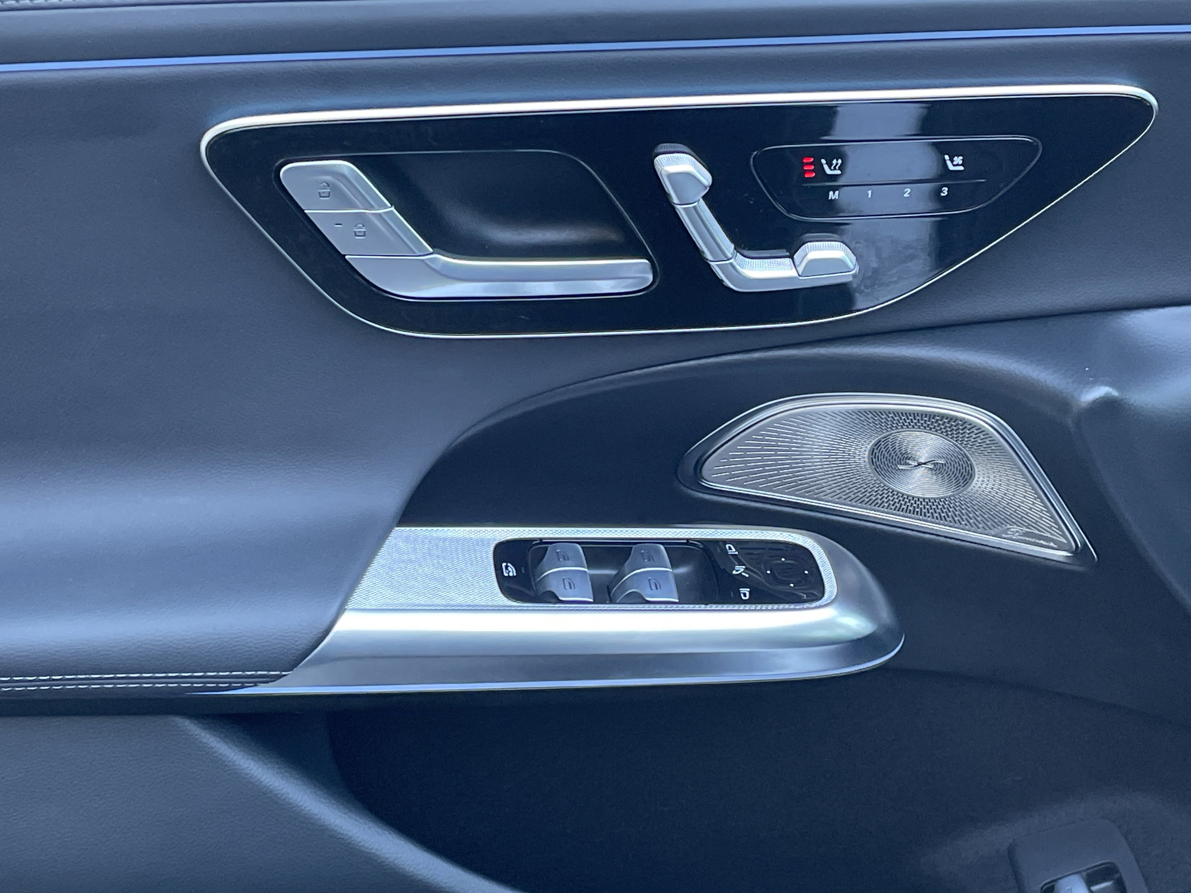 Certified 2025 Mercedes-Benz E 450 4MATIC All-Terrain Wagon image 19