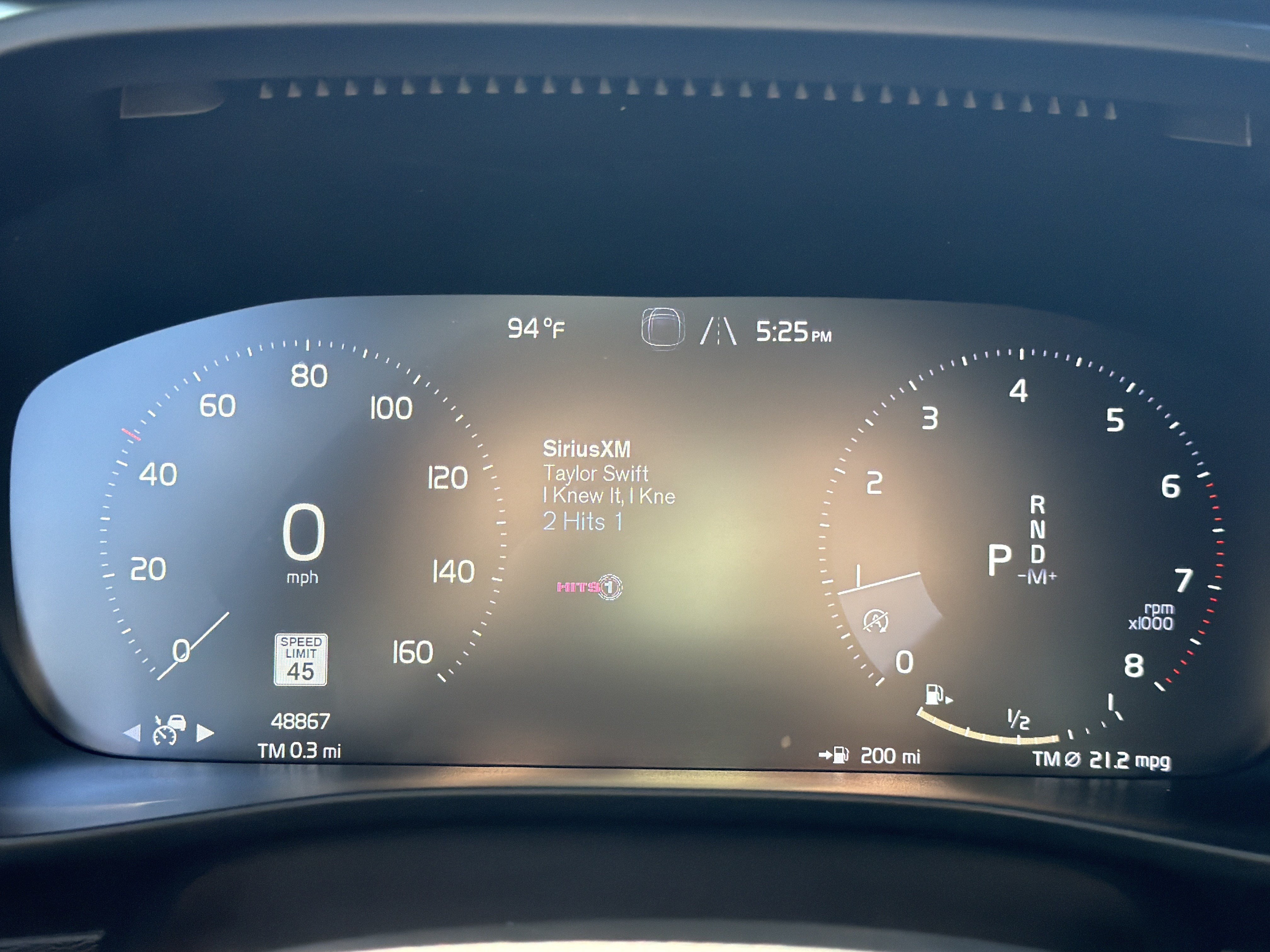 Used 2019 Volvo XC40 T5 R-Design AWD/4WD image 22