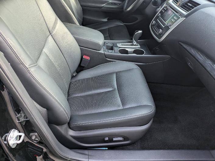 Used 2016 Nissan Altima 2.5 SL FWD image 13