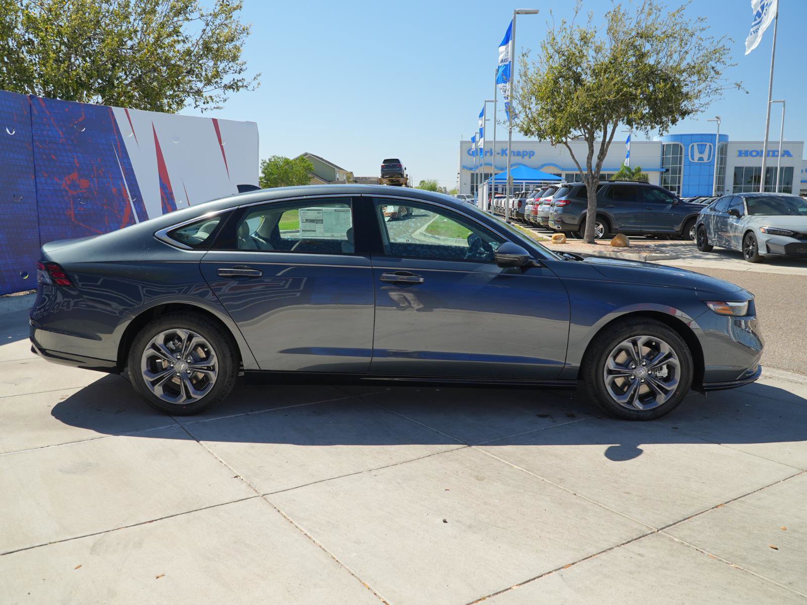 New 2026 Honda Accord EX-L image 4