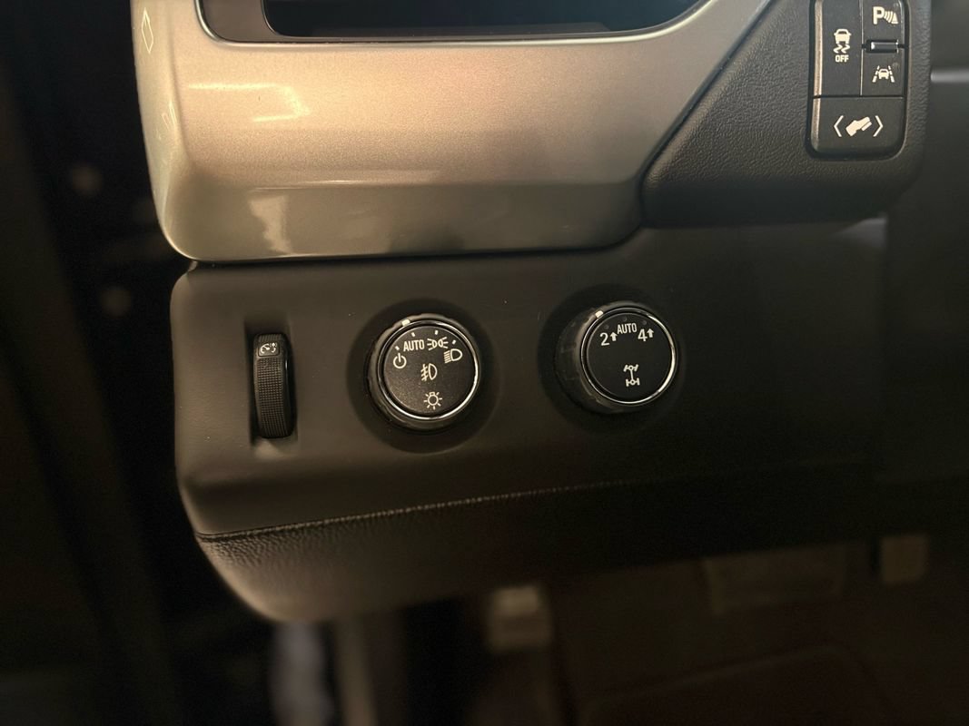 Used 2019 Chevrolet Tahoe LT AWD/4WD image 28