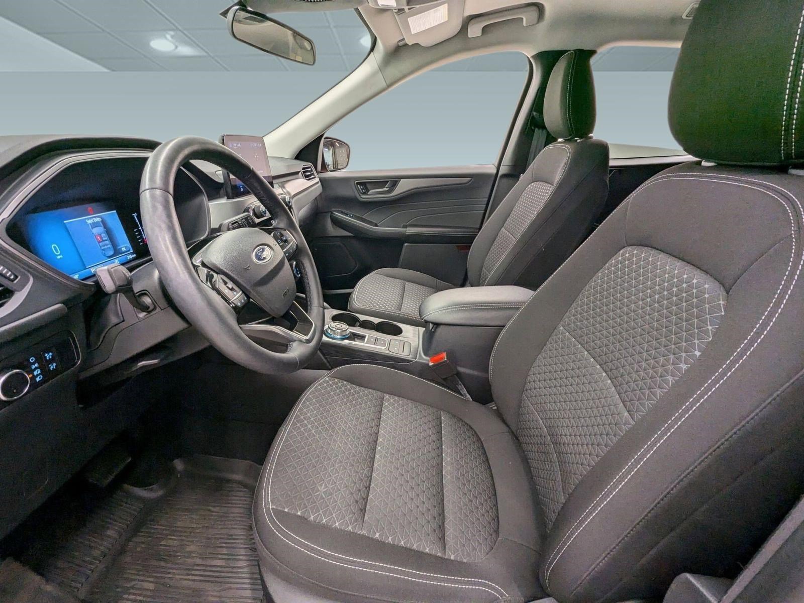 Used 2023 Ford Escape Active image 4