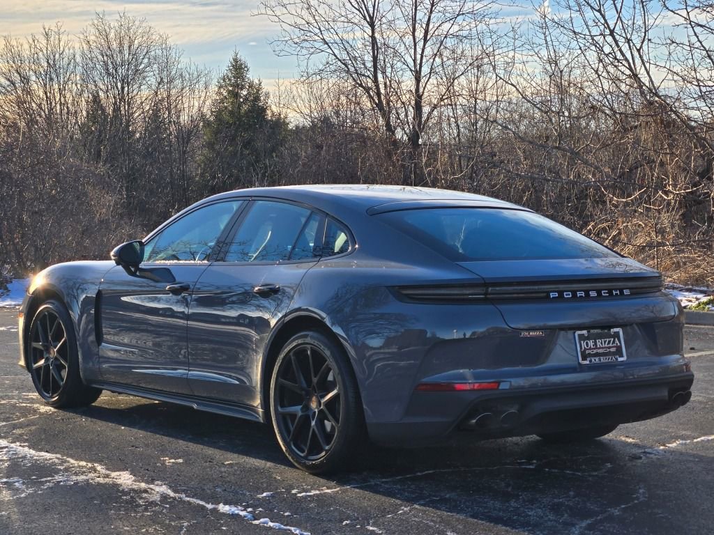 Used 2025 Porsche Panamera 4 image 3