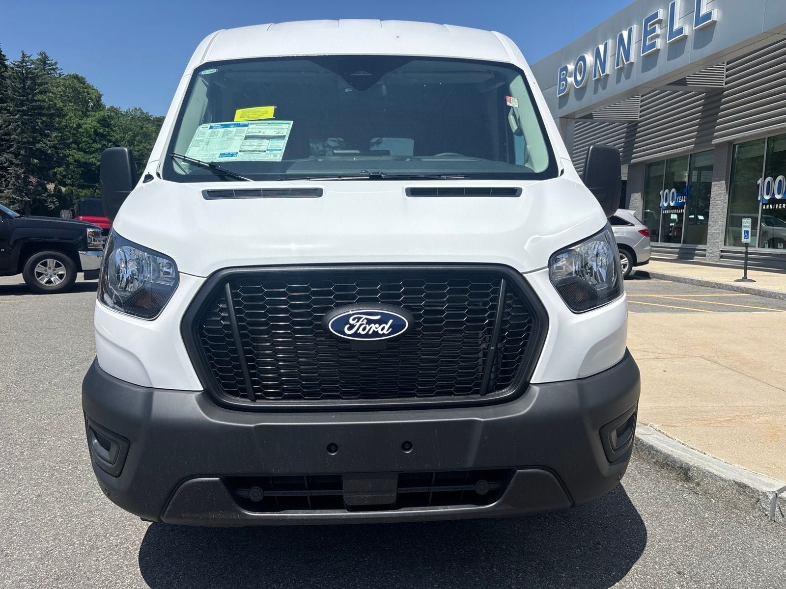 New 2026 Ford Transit 250 148 Medium Roof w/ Load Area Protection Package RWD image 9