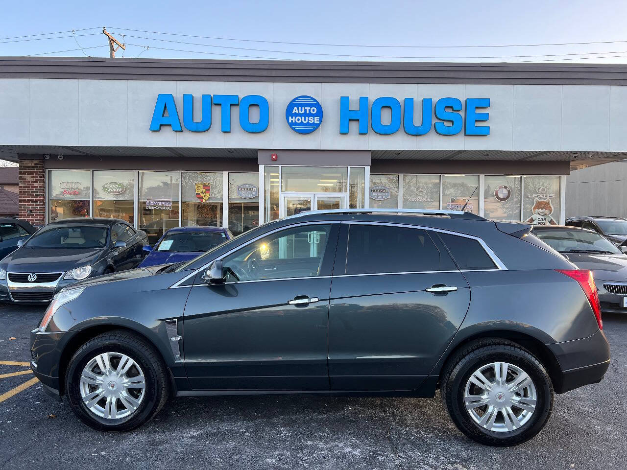Used 2011 Cadillac SRX Luxury FWD image 8