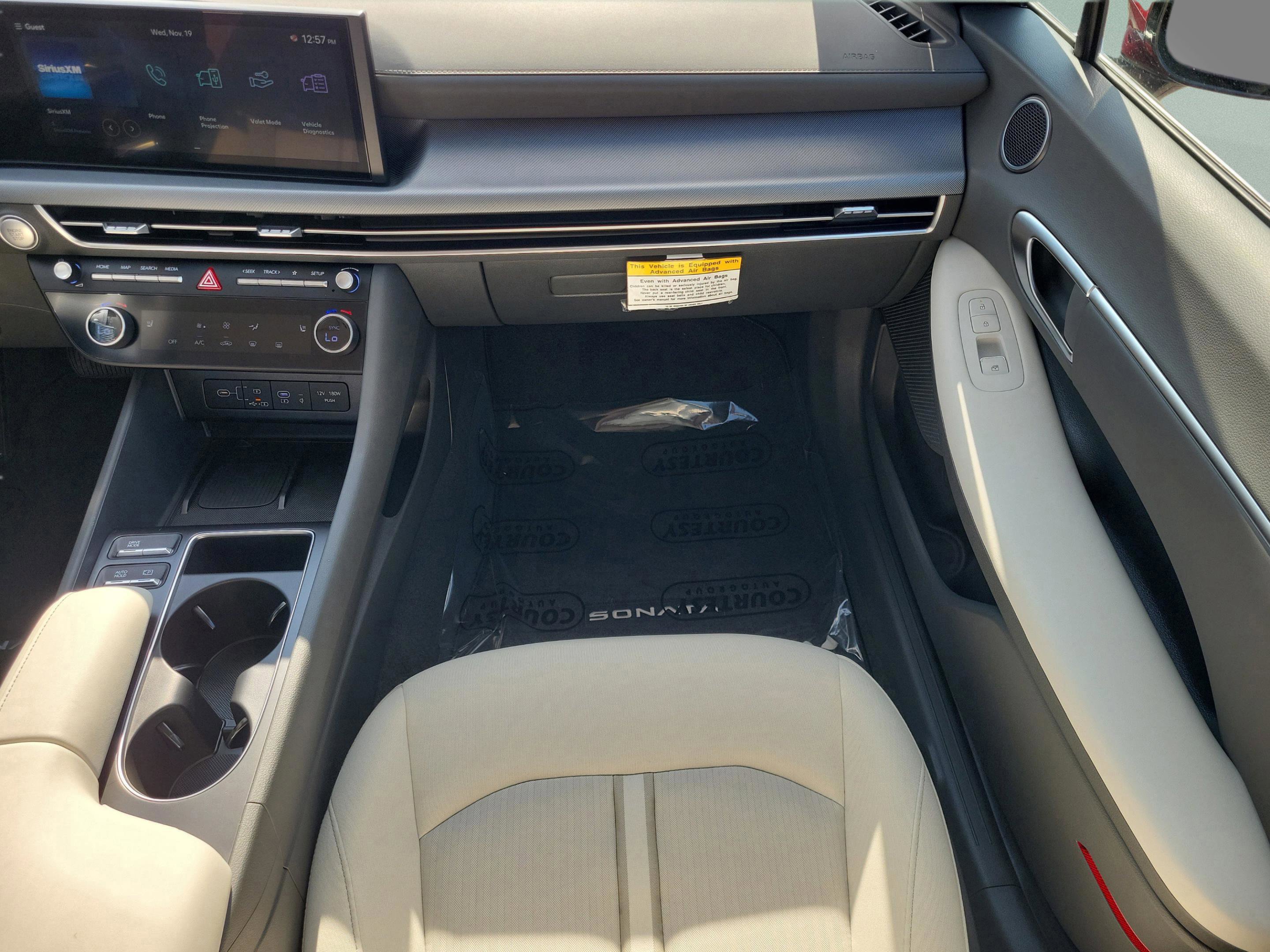 New 2026 Hyundai Sonata SEL FWD image 28