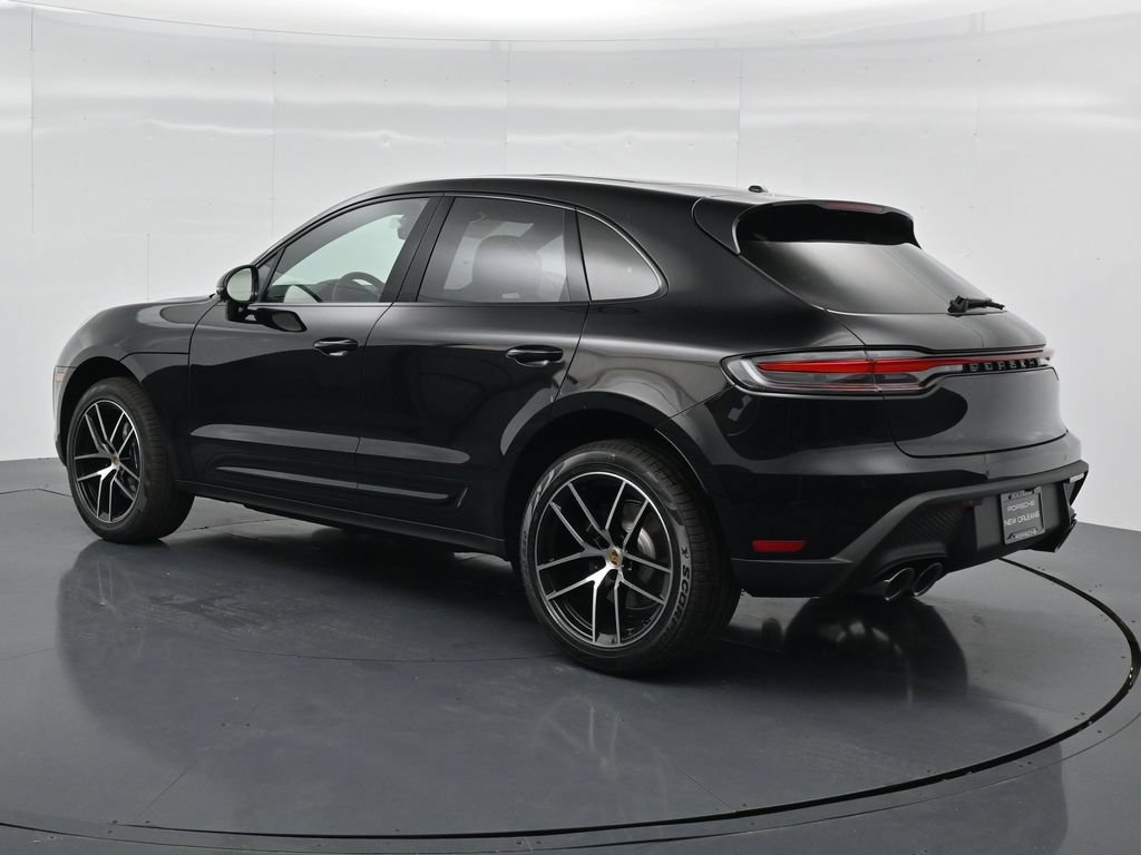 New 2026 Porsche Macan AWD/4WD image 3