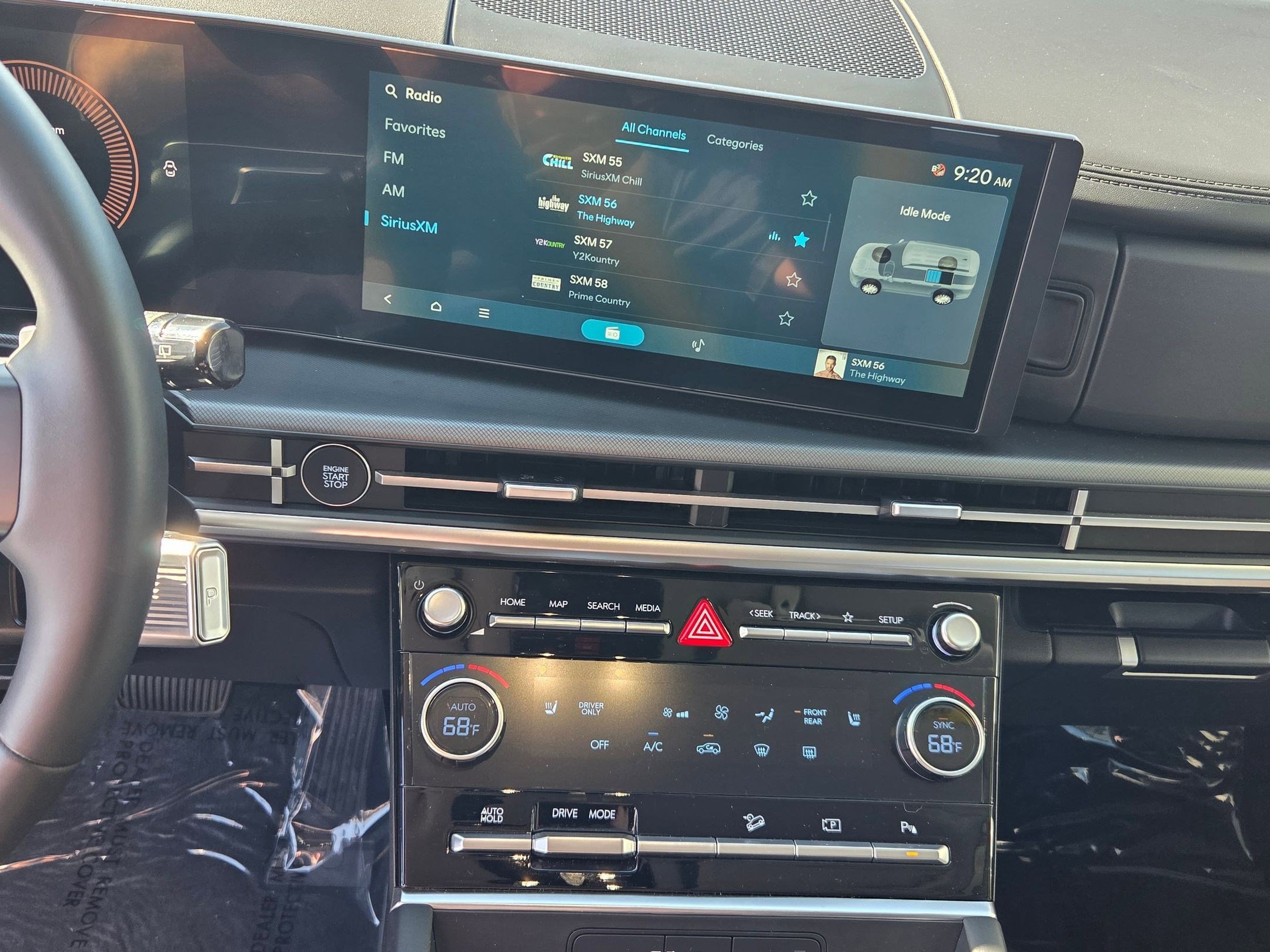 Used 2025 Hyundai Santa Fe SEL image 14