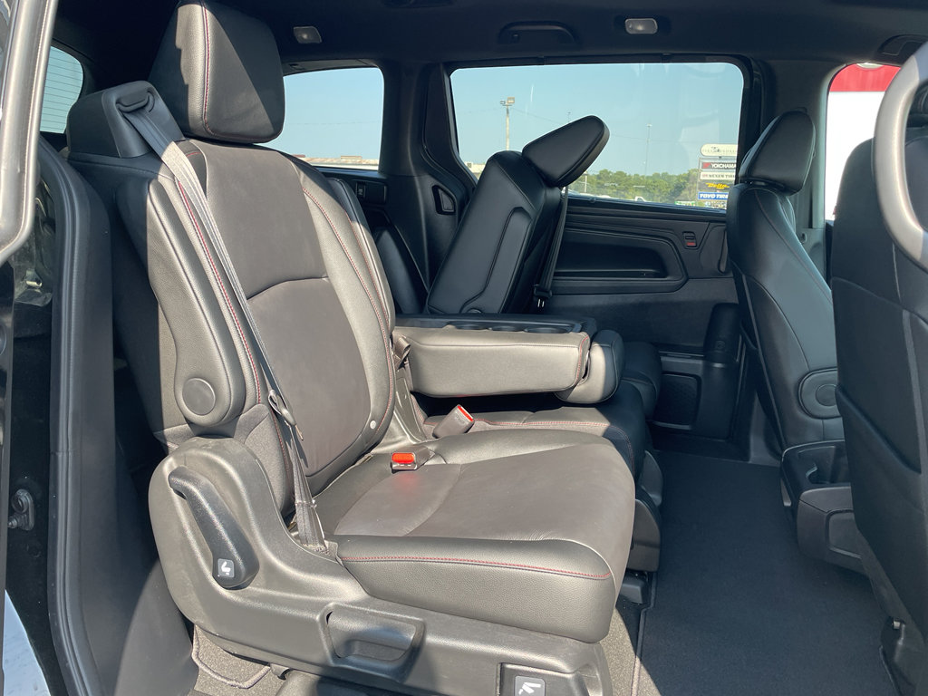 Used 2025 Honda Odyssey Sport-L image 26