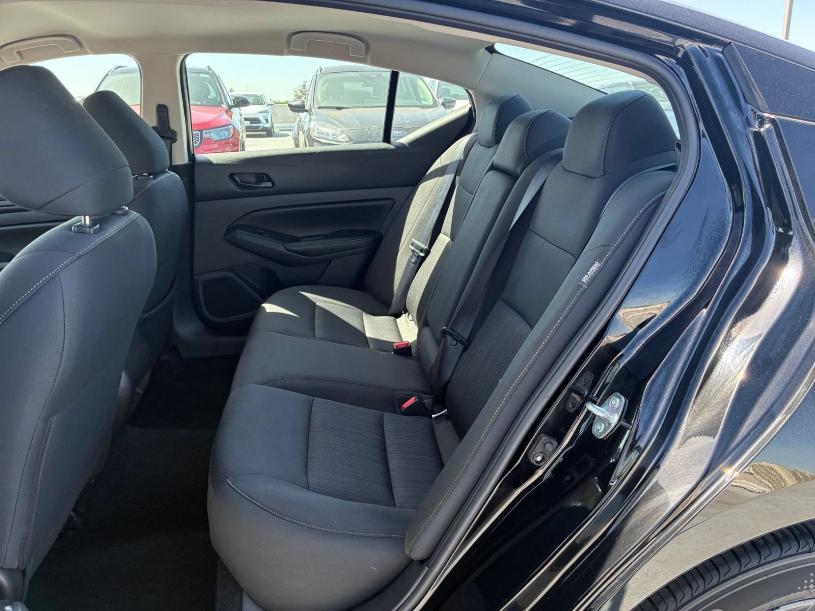Used 2025 Nissan Altima 2.5 SV FWD image 25