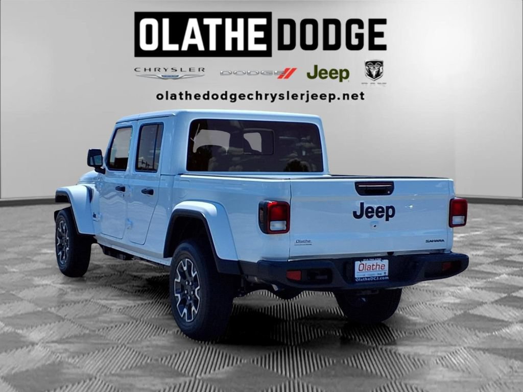 New 2026 Jeep Gladiator Sport AWD/4WD image 3