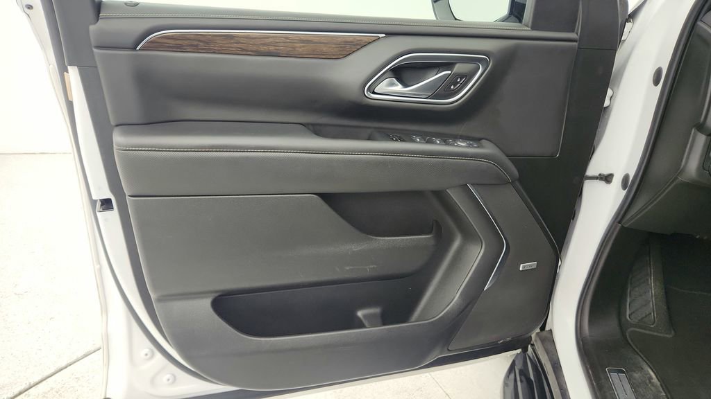 Certified 2022 Chevrolet Suburban Premier image 26