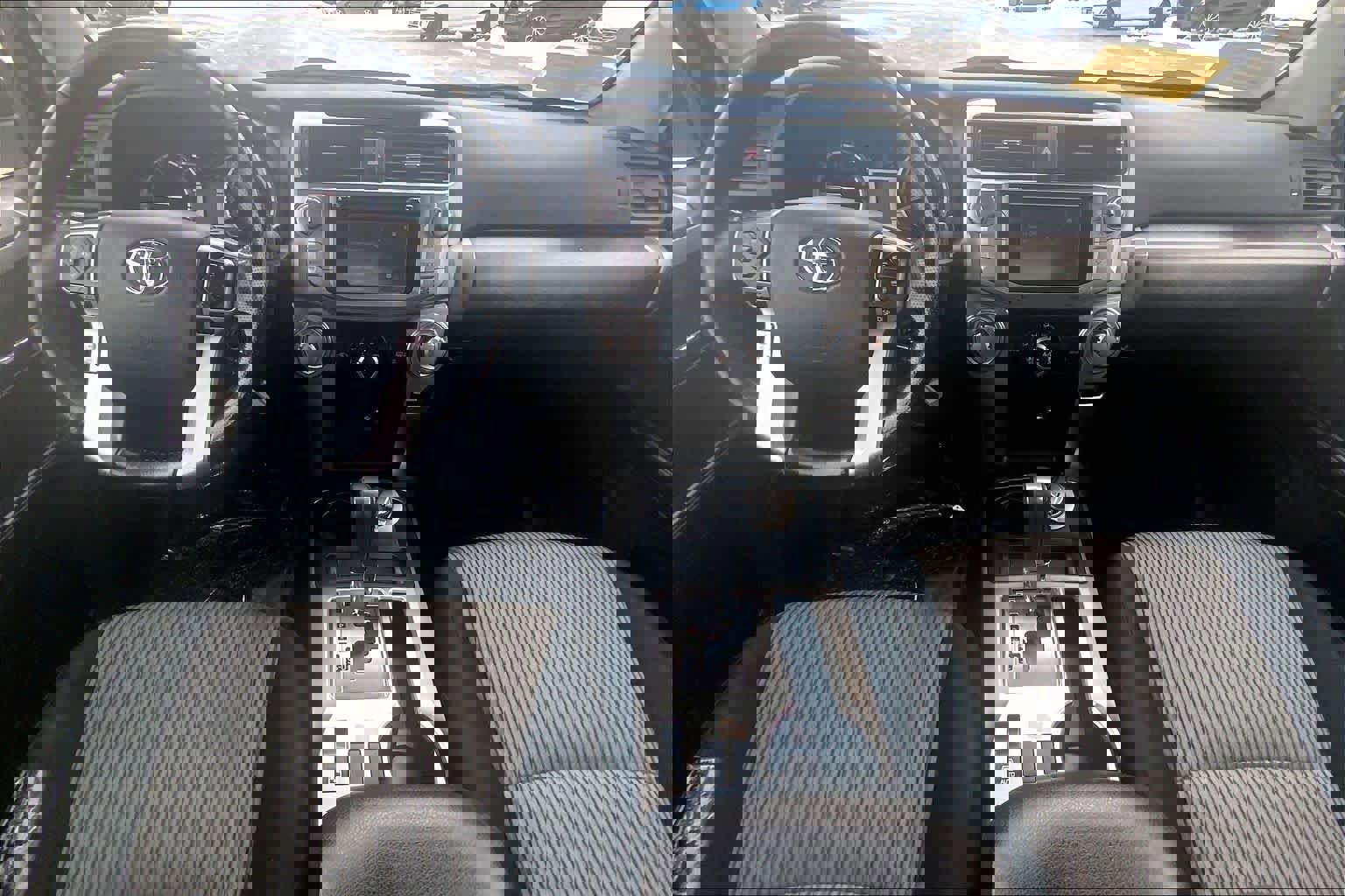 Used 2015 Toyota 4Runner SR5 image 15