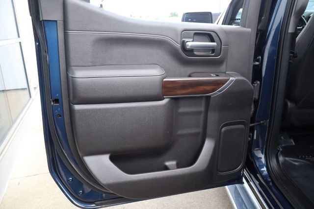 Used 2019 GMC Sierra 1500 SLT w/ SLT Premium Plus Package AWD/4WD image 29