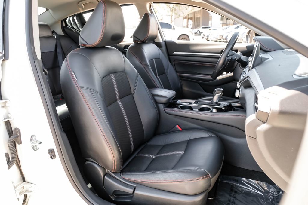 Used 2023 Nissan Altima 2.5 SR image 32