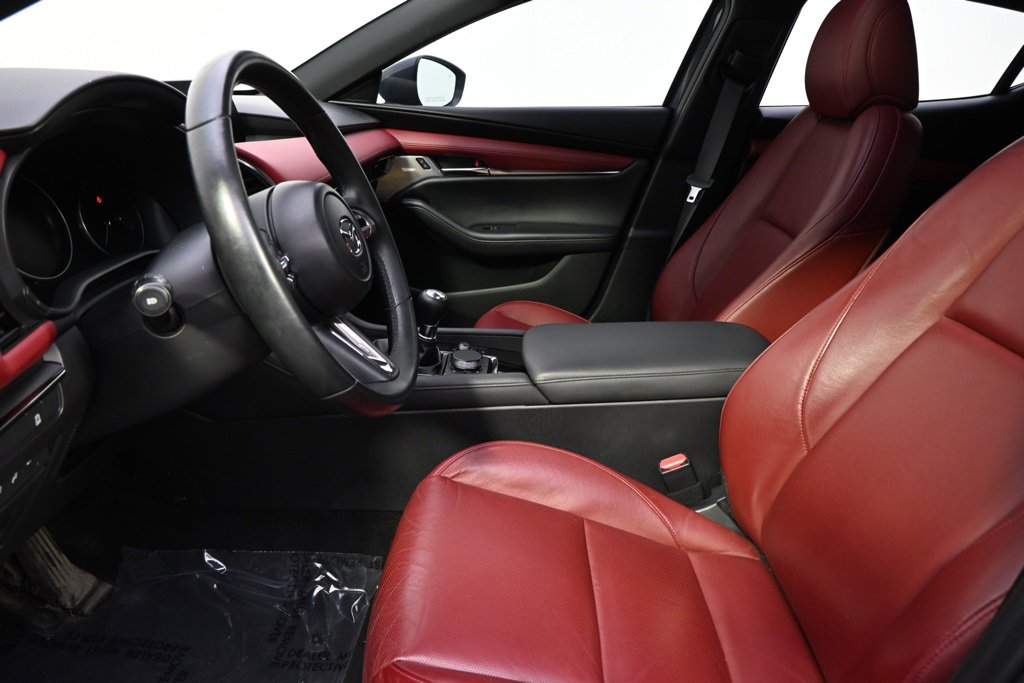 Used 2020 MAZDA MAZDA3 Hatchback w/ Premium Package image 13