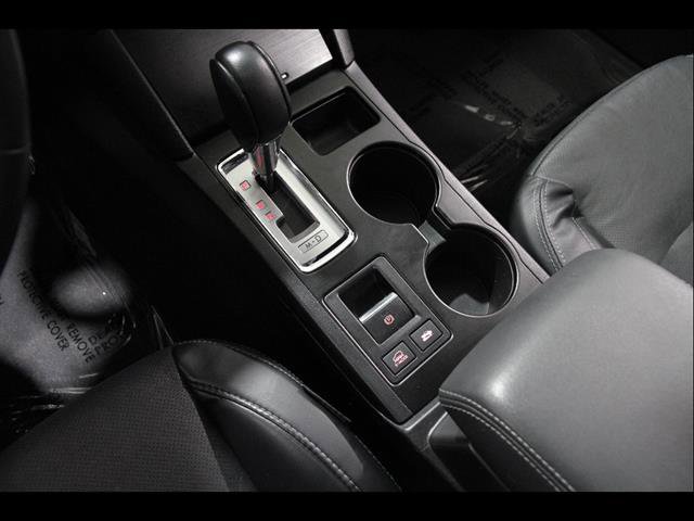 Used 2017 Subaru Outback 3.6R Limited image 14