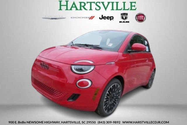 New 2024 FIAT 500 e (RED) image 2