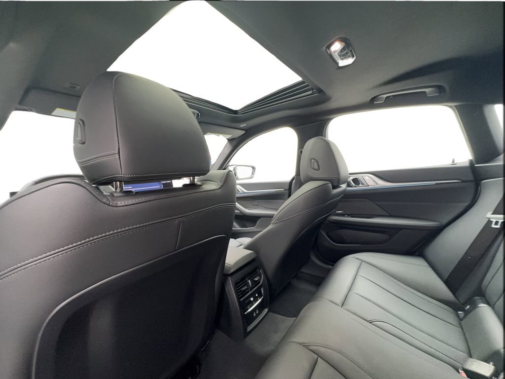 Used 2025 BMW 430i xDrive w/ Premium Package AWD/4WD image 25