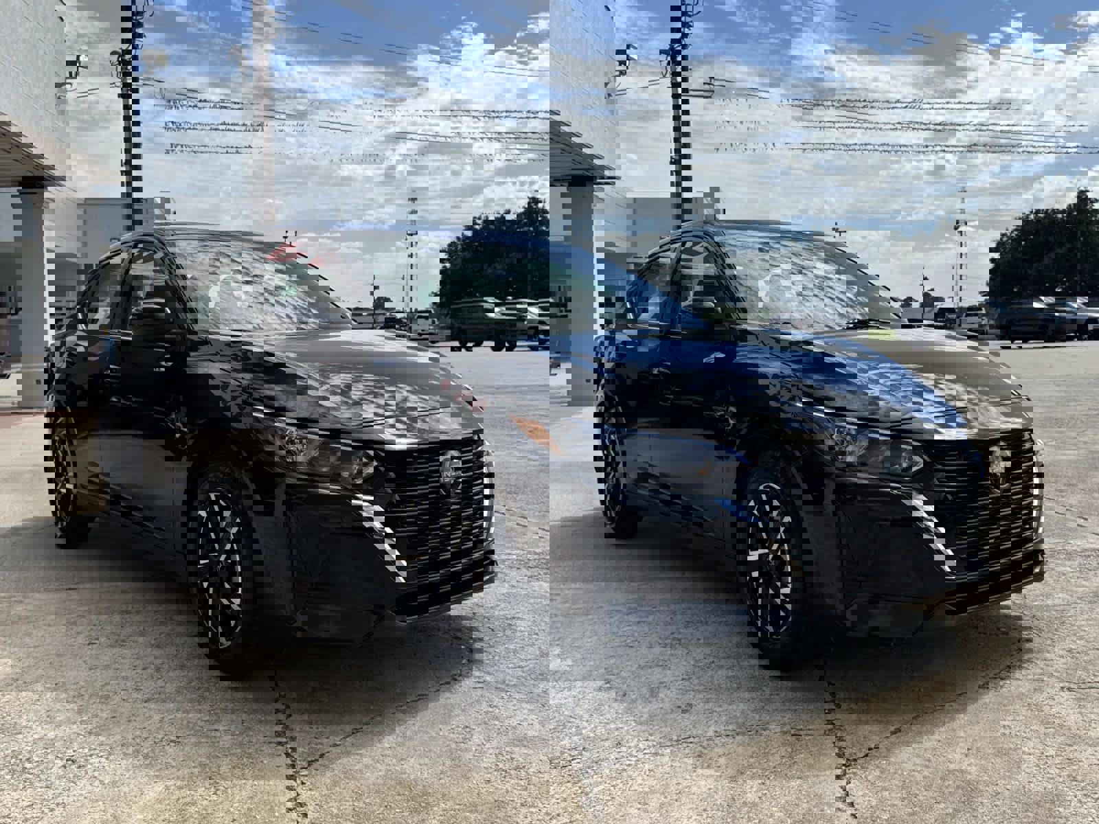 Used 2024 Nissan Sentra SV image 2