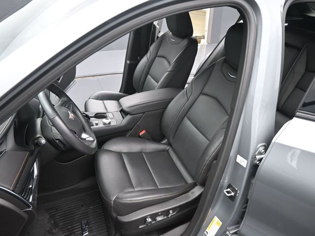Used 2023 Cadillac XT4 Sport image 11