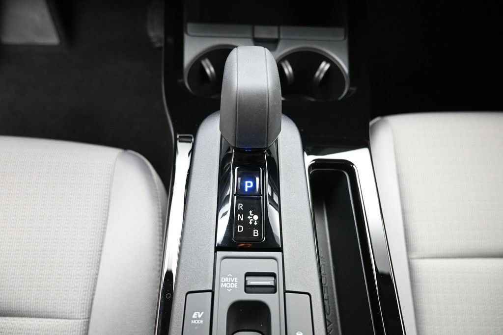 Certified 2026 Toyota Prius LE FWD image 24