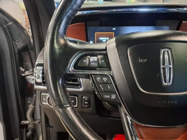 Used 2021 Lincoln Navigator Reserve w/ Luxury Package image 19