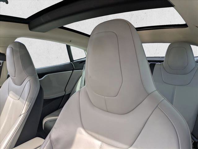 Used 2015 Tesla Model S 85D image 14