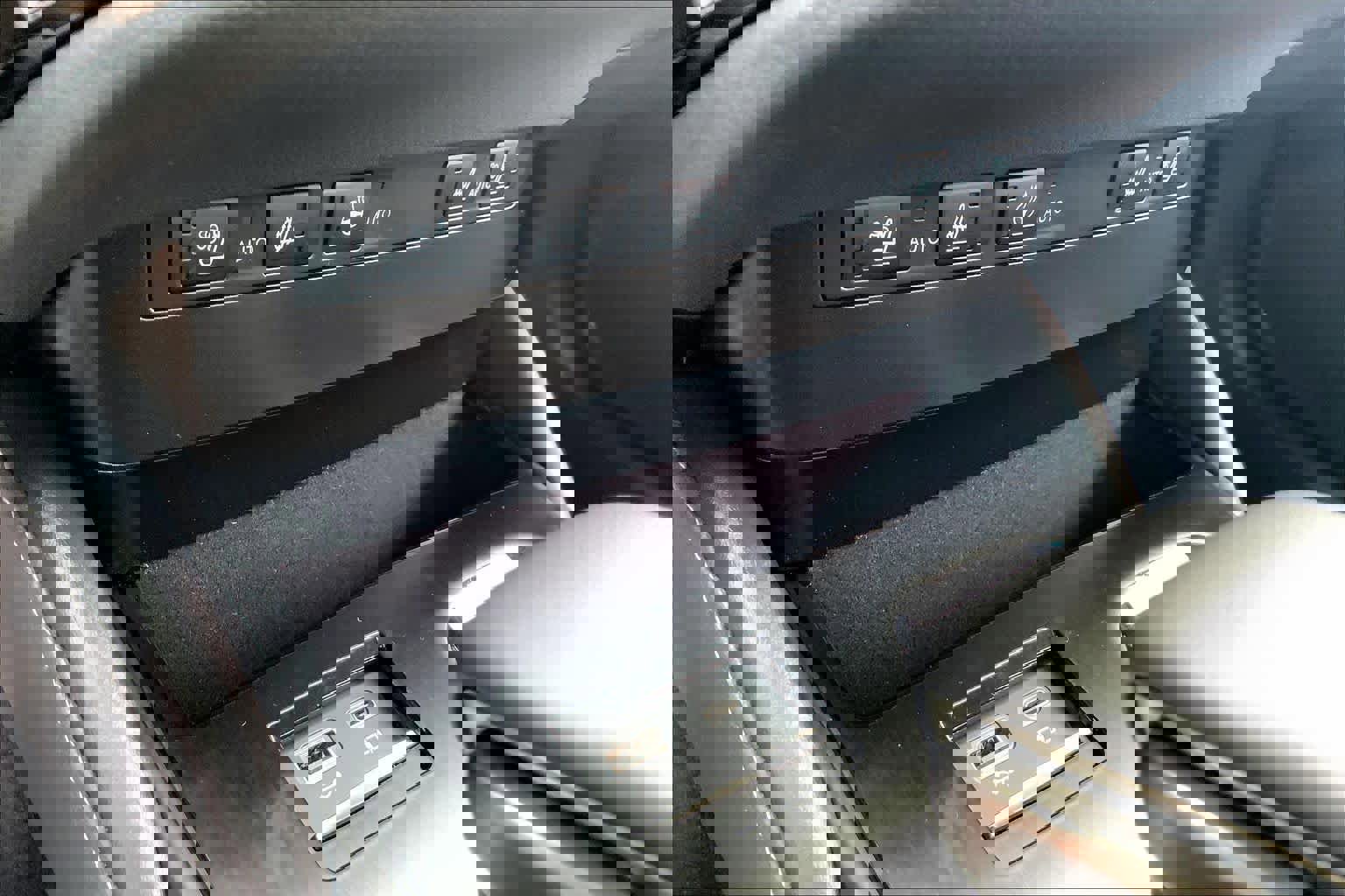 Certified 2025 Lexus ES 350 w/ Premium Package FWD image 35