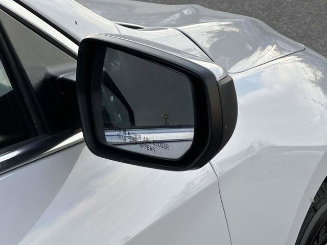 Used 2024 Chevrolet Malibu LT image 28