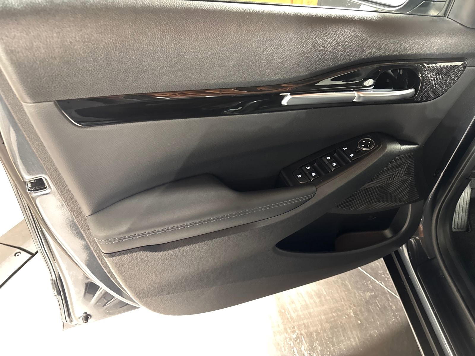Certified 2023 Kia Seltos S w/ Navigation Package AWD/4WD image 24