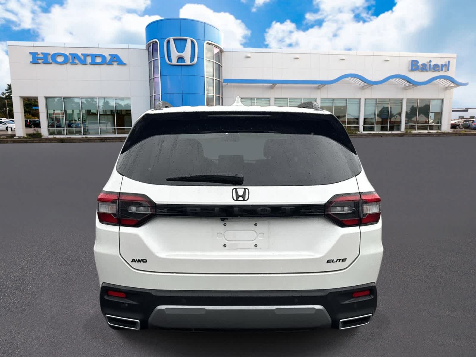 Used 2026 Honda Pilot Elite image 4