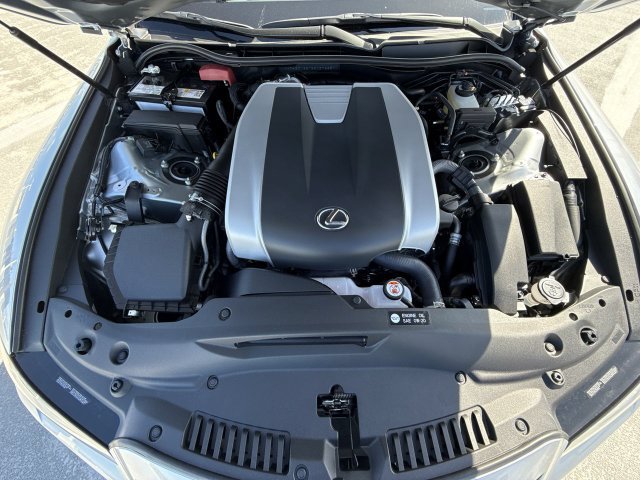 Certified 2025 Lexus IS 350 F Sport w/ Accessory Package 2 RWD image 27