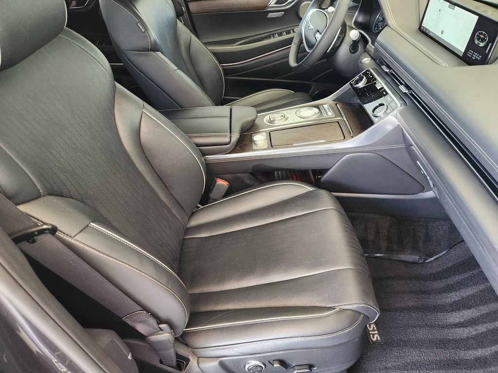 Used 2021 Genesis GV80 2.5T w/ Prestige Package 04 AWD/4WD image 14
