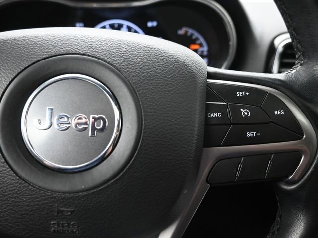 Used 2019 Jeep Grand Cherokee Limited AWD/4WD image 28