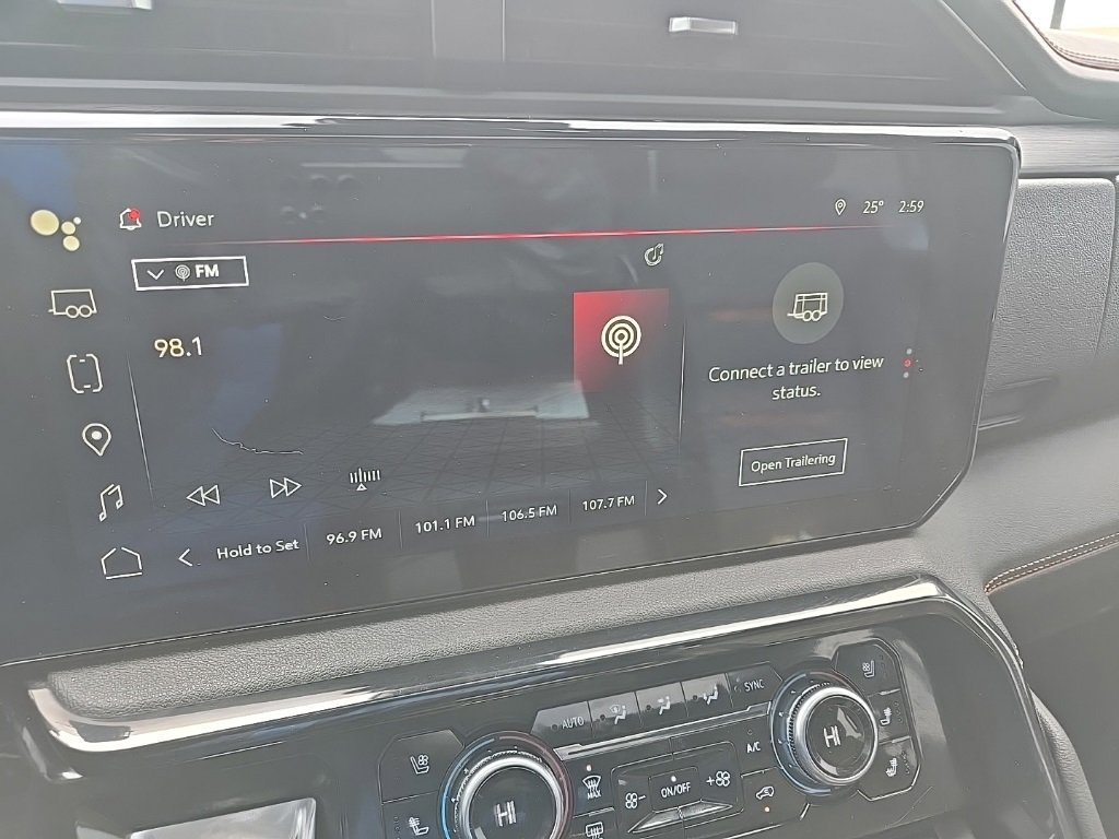 Used 2025 GMC Sierra 2500 AT4 w/ AT4 Premium Plus Package image 24